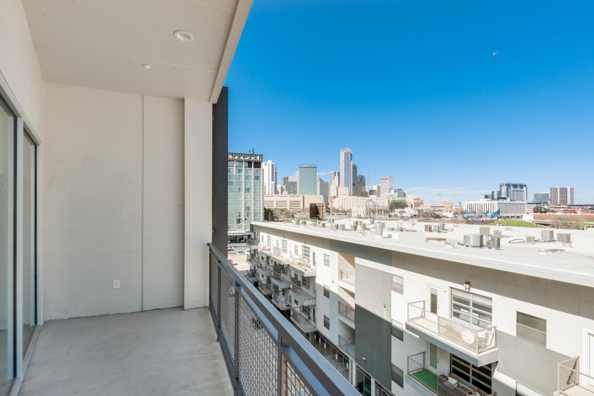 Snazzy Loft Style 2Br I Gym I Parking I Workspace Dallas Dış mekan fotoğraf